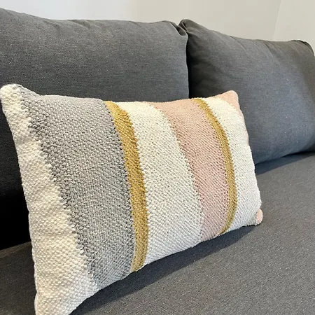 아파트 Jockey Stable By La Boite En 구비외