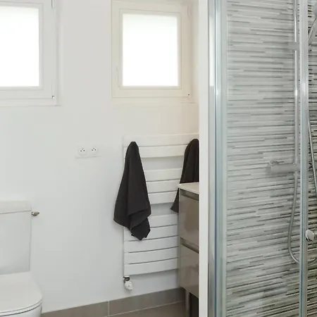 Jockey Stable By La Boîte En * Gouvieux